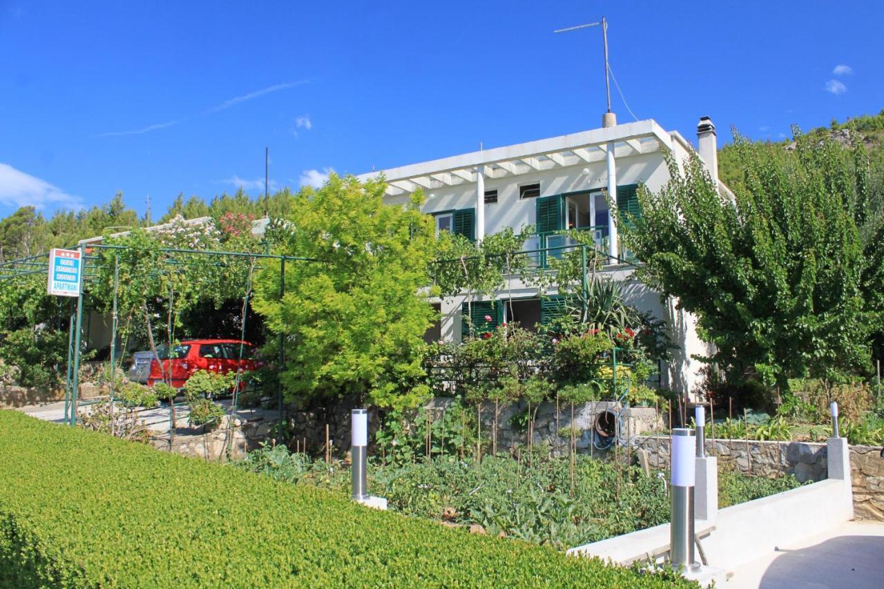 Apartments And Rooms With Parking Space Tucepi, Makarska - 6901 Екстериор снимка