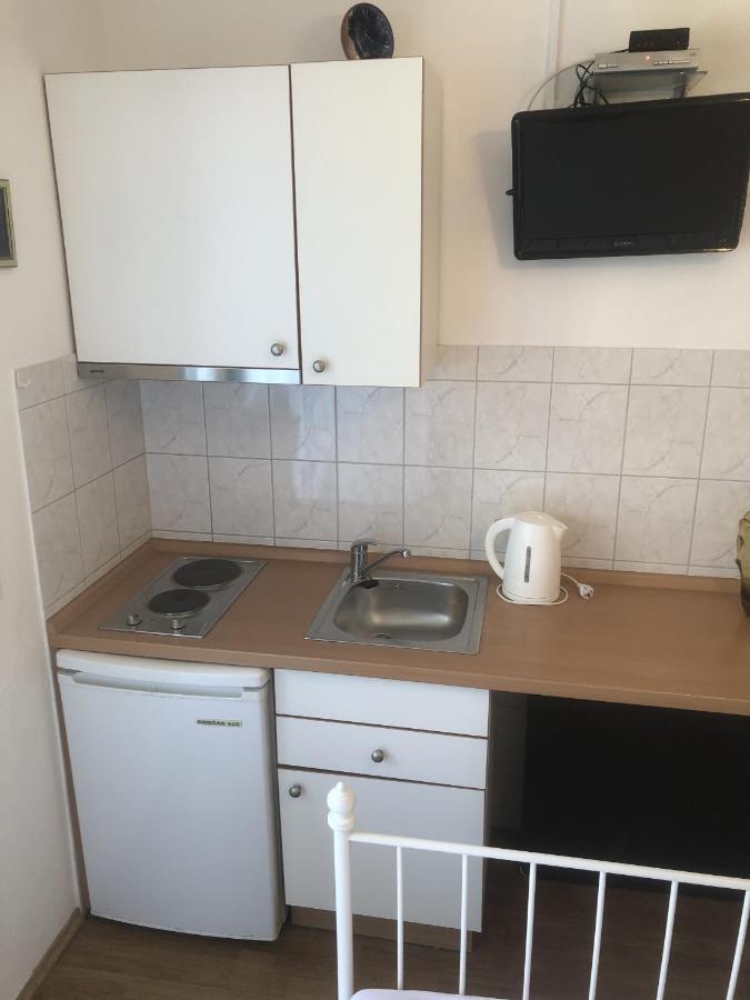 Apartments And Rooms With Parking Space Tucepi, Makarska - 6901 Екстериор снимка