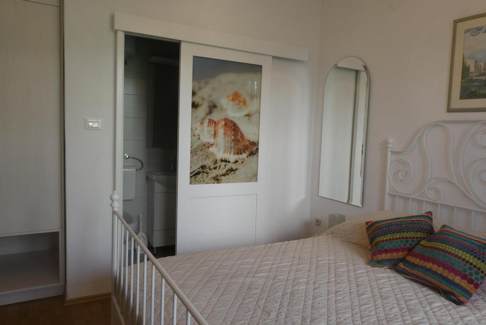 Apartments And Rooms With Parking Space Tucepi, Makarska - 6901 Стая снимка