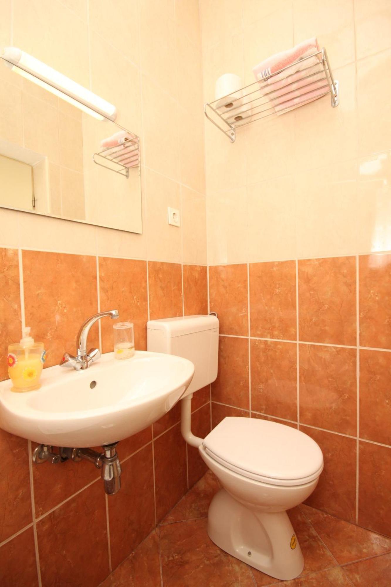 Apartments And Rooms With Parking Space Tucepi, Makarska - 6901 Стая снимка